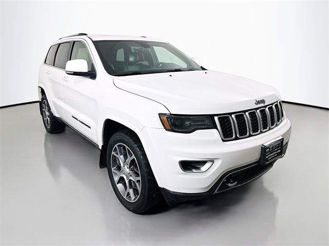 2018 Jeep Grand Cherokee Sterling Edition