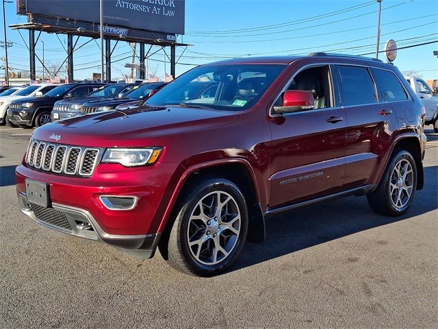 2018 Jeep Grand Cherokee Sterling Edition