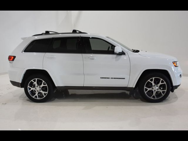 2018 Jeep Grand Cherokee Sterling Edition