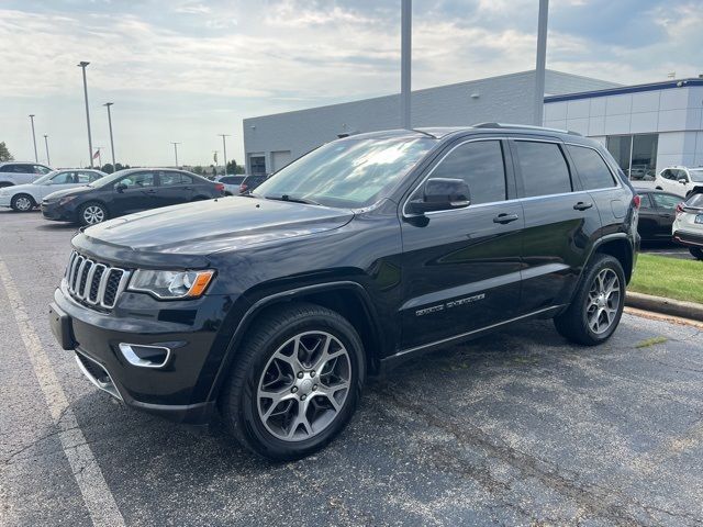 2018 Jeep Grand Cherokee Sterling Edition