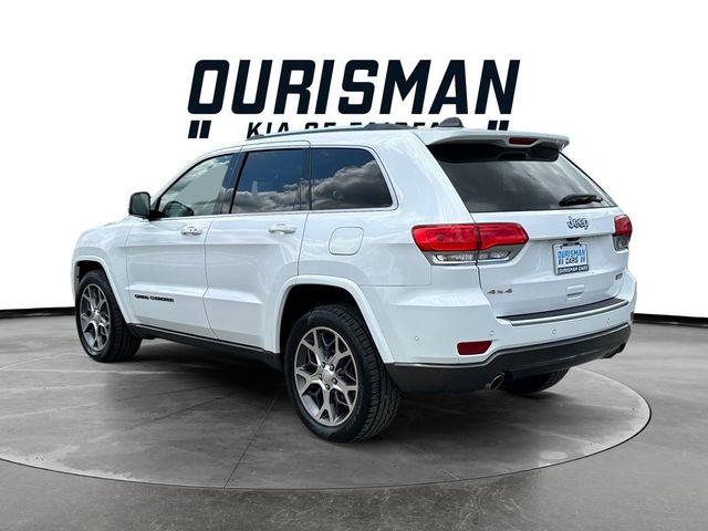 2018 Jeep Grand Cherokee Sterling Edition