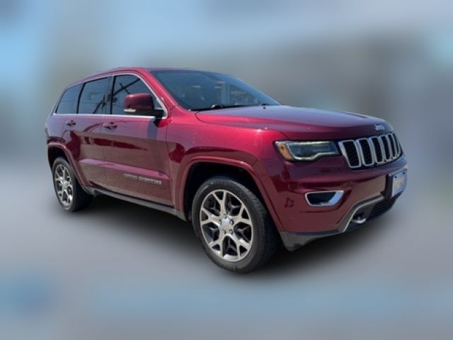 2018 Jeep Grand Cherokee Sterling Edition