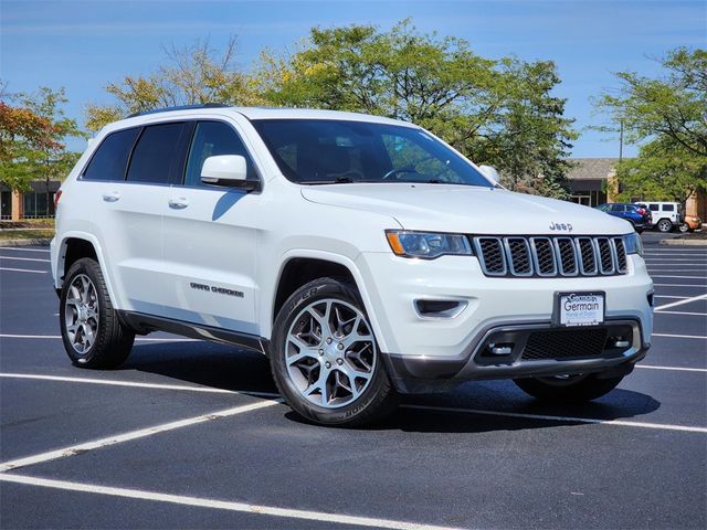 2018 Jeep Grand Cherokee Sterling Edition