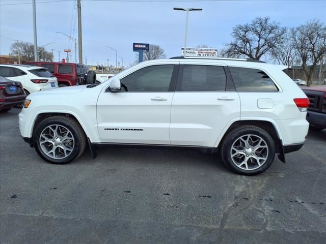 2018 Jeep Grand Cherokee Sterling Edition