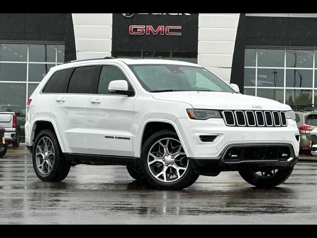 2018 Jeep Grand Cherokee Sterling Edition