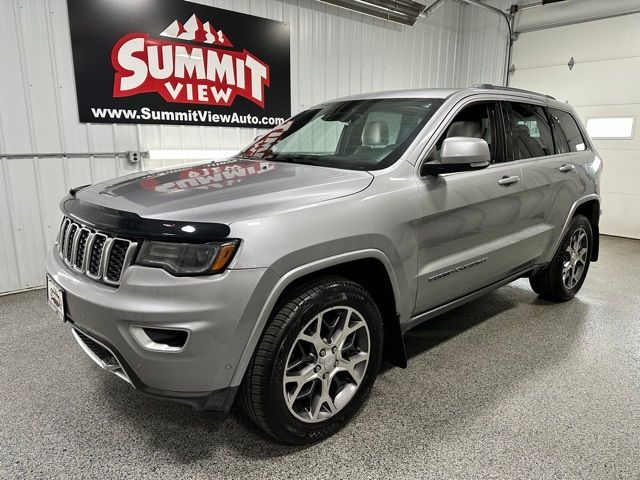 2018 Jeep Grand Cherokee Sterling Edition