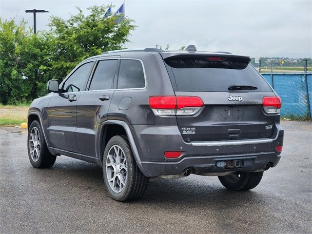 2018 Jeep Grand Cherokee Sterling Edition