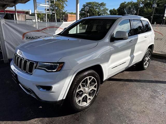 2018 Jeep Grand Cherokee Sterling Edition