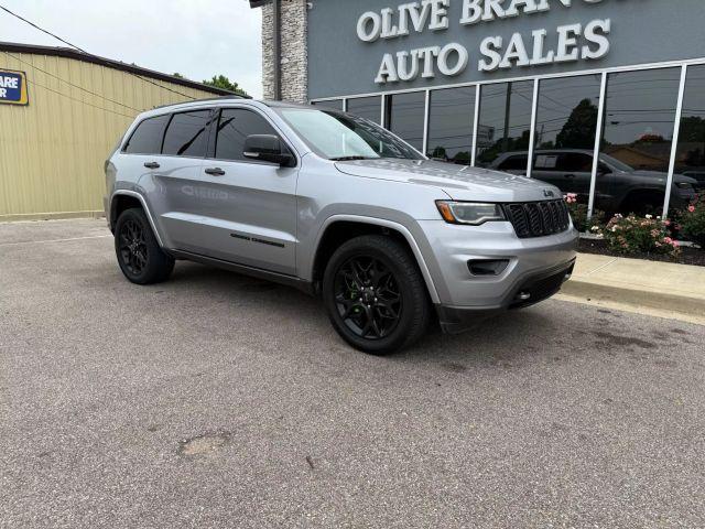 2018 Jeep Grand Cherokee Sterling Edition