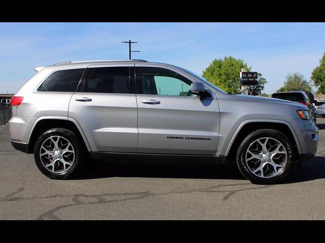 2018 Jeep Grand Cherokee Sterling Edition