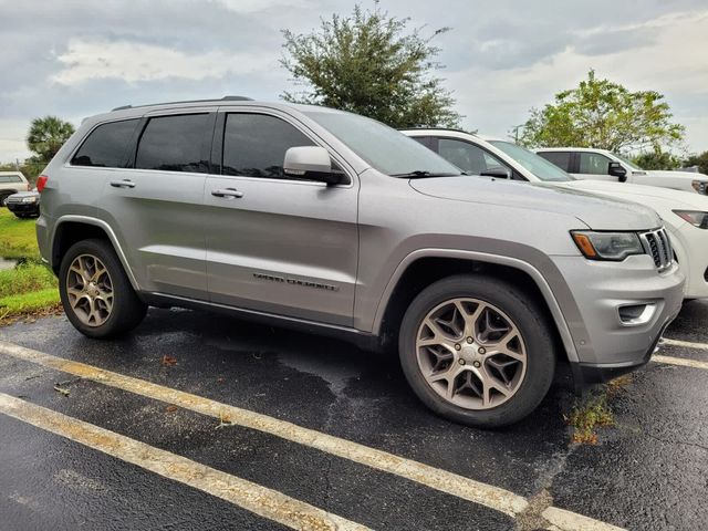 2018 Jeep Grand Cherokee Sterling Edition