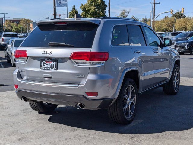 2018 Jeep Grand Cherokee Sterling Edition