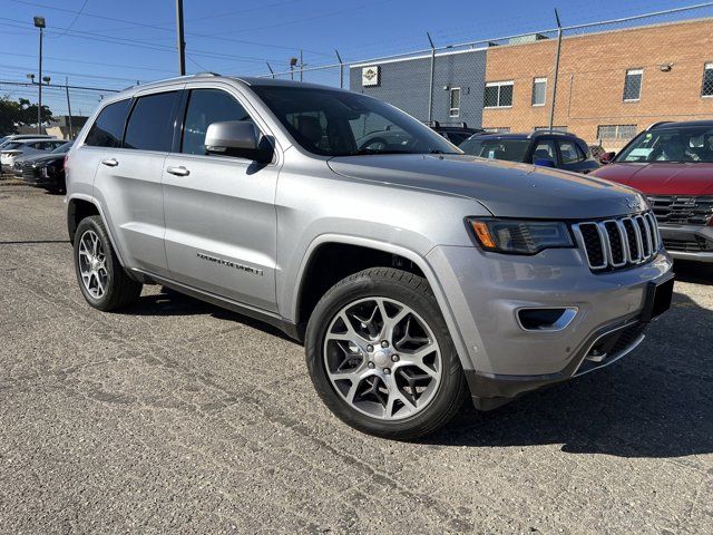 2018 Jeep Grand Cherokee Sterling Edition