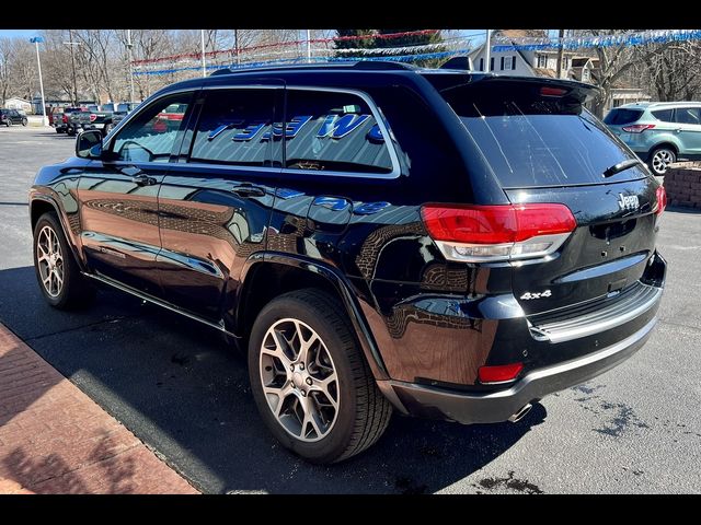 2018 Jeep Grand Cherokee Sterling Edition