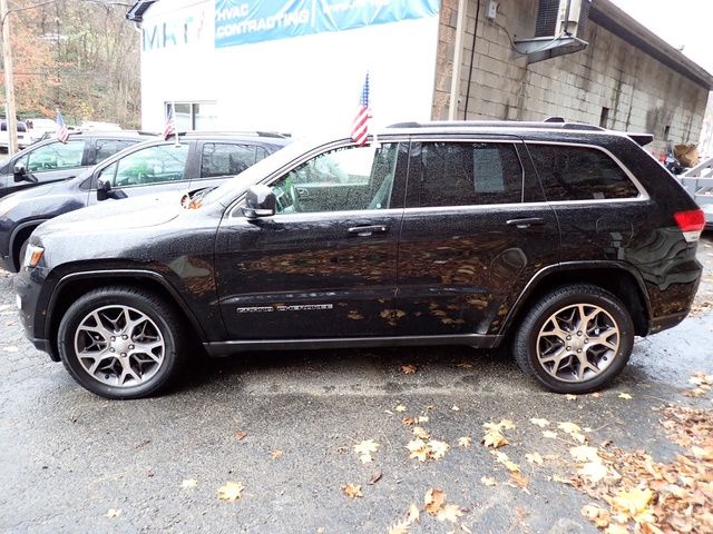 2018 Jeep Grand Cherokee Sterling Edition