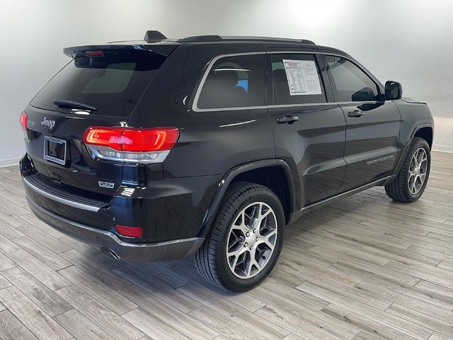 2018 Jeep Grand Cherokee Sterling Edition