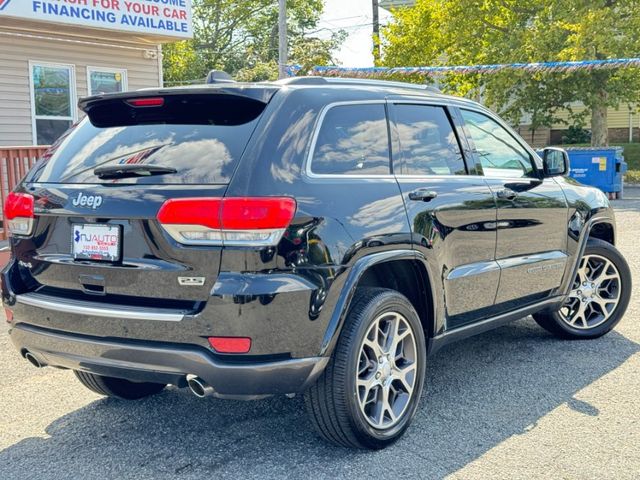 2018 Jeep Grand Cherokee Sterling Edition