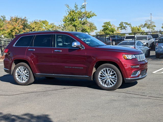 2018 Jeep Grand Cherokee Summit