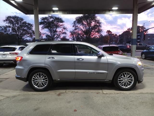 2018 Jeep Grand Cherokee Summit