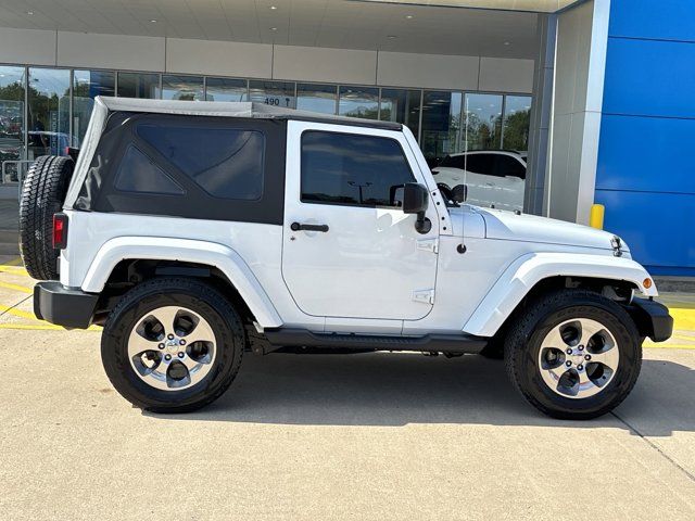 2018 Jeep Wrangler JK Sahara