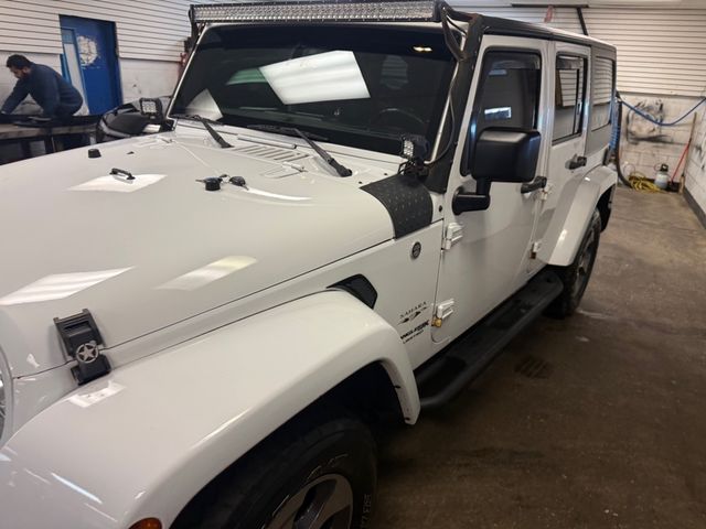 2018 Jeep Wrangler JK Unlimited Sahara