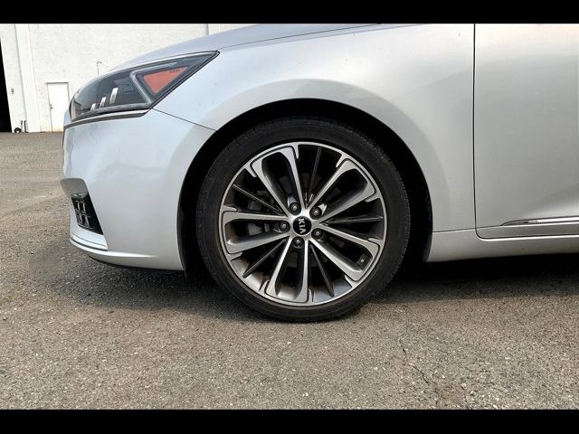 2018 Kia Cadenza Technology