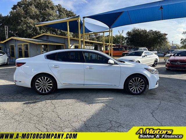 2018 Kia Cadenza Premium