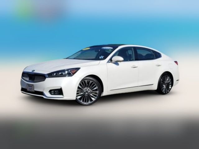 2018 Kia Cadenza Limited