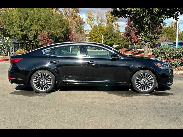 2018 Kia Cadenza Limited