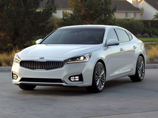 2018 Kia Cadenza Limited