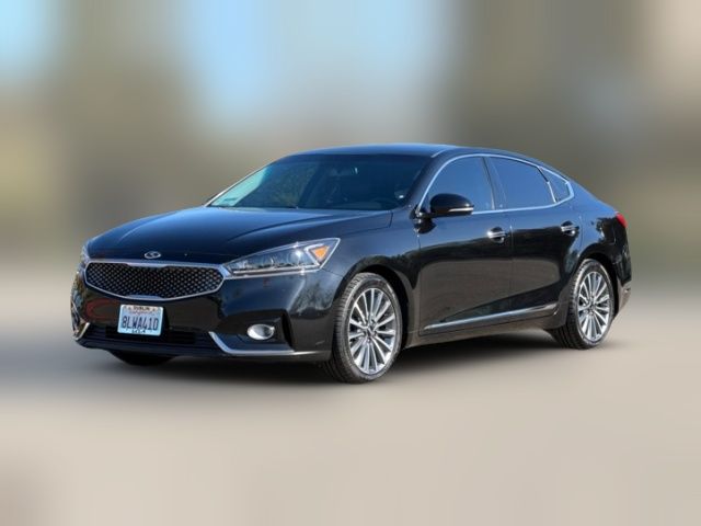 2018 Kia Cadenza Premium