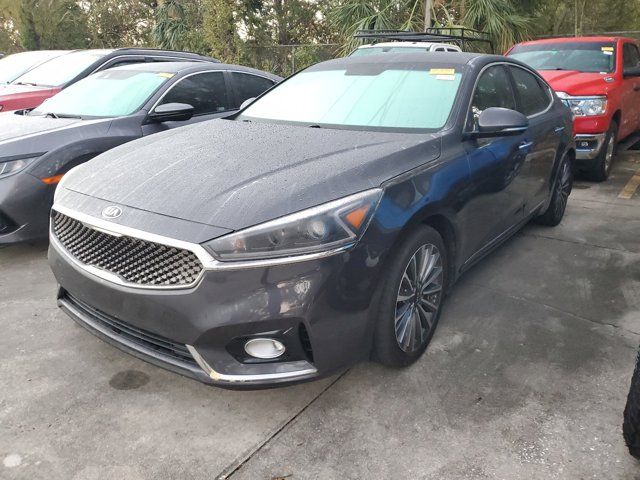 2018 Kia Cadenza Premium