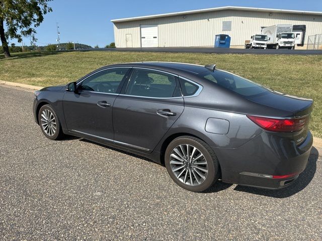 2018 Kia Cadenza Premium