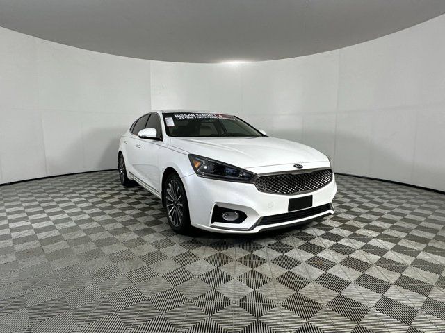 2018 Kia Cadenza Premium