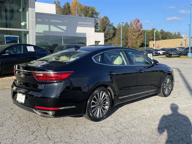 2018 Kia Cadenza Premium