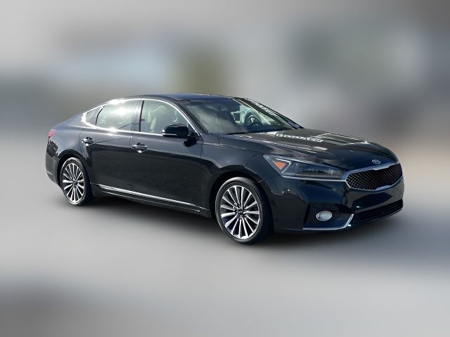 2018 Kia Cadenza Premium