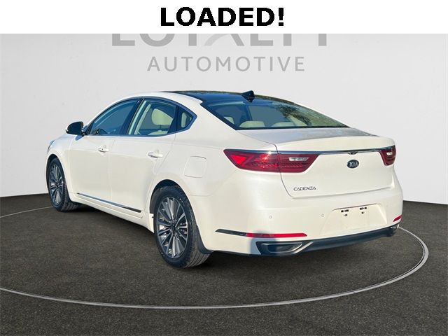 2018 Kia Cadenza Premium