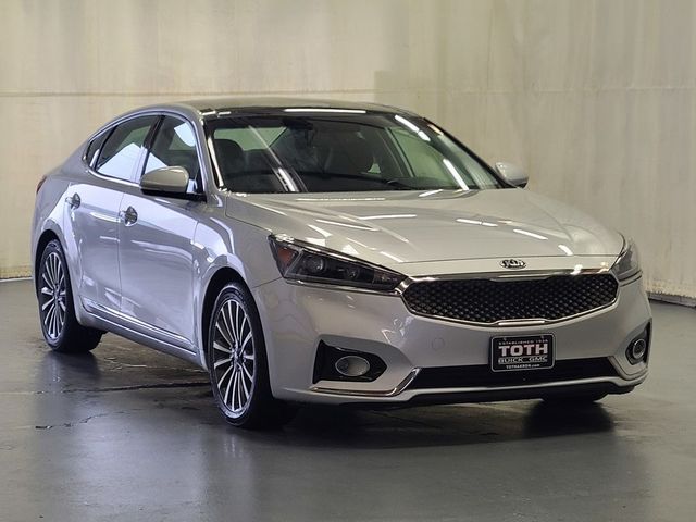 2018 Kia Cadenza Premium