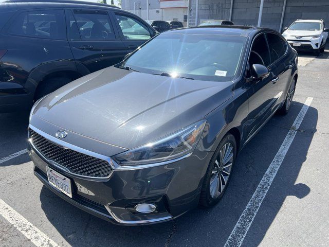 2018 Kia Cadenza Premium