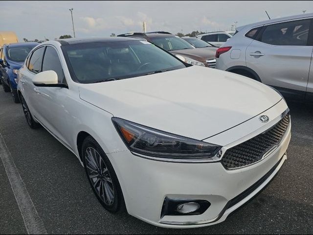 2018 Kia Cadenza Premium