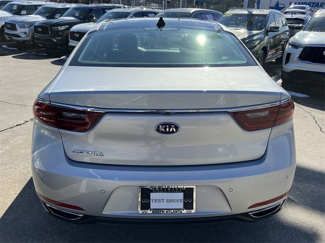 2018 Kia Cadenza Technology