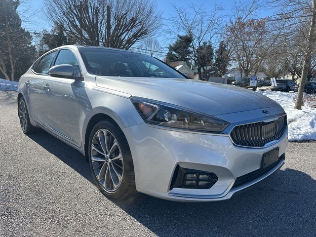 2018 Kia Cadenza Technology