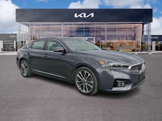 2018 Kia Cadenza Technology