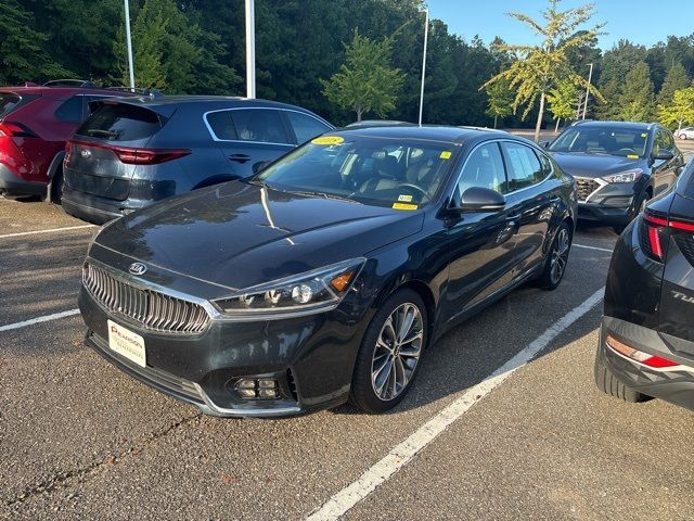 2018 Kia Cadenza Technology