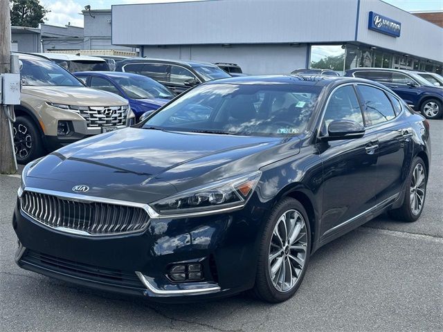 2018 Kia Cadenza Technology