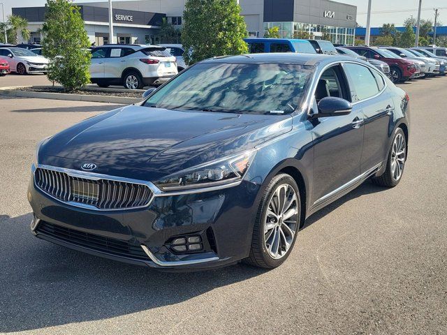 2018 Kia Cadenza Technology