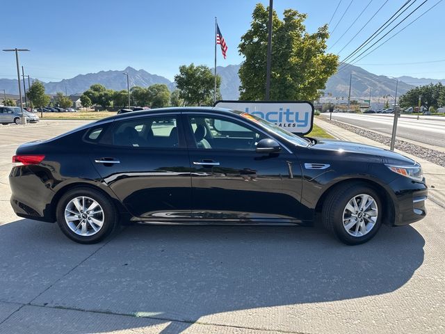 2018 Kia Optima LX