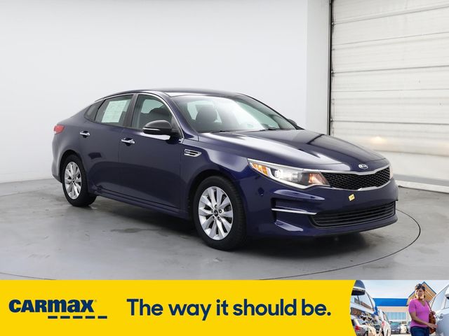 2018 Kia Optima LX
