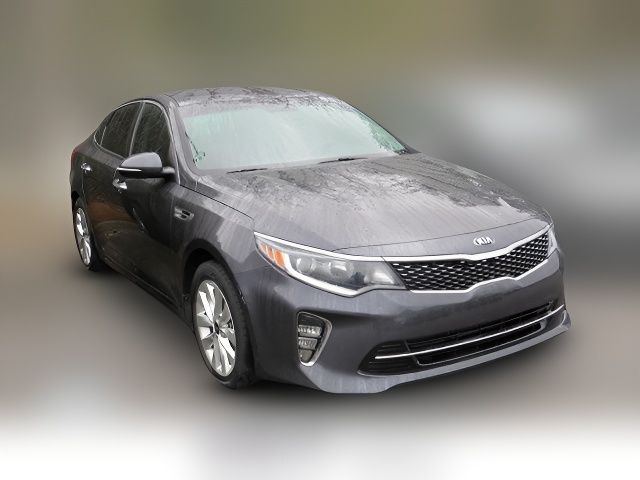 2018 Kia Optima S