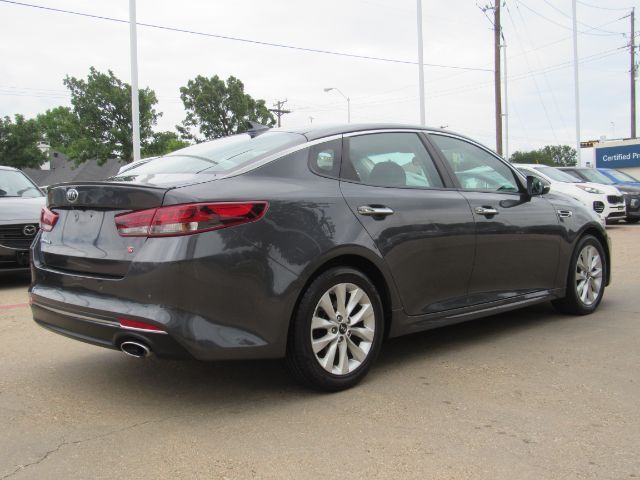 2018 Kia Optima S